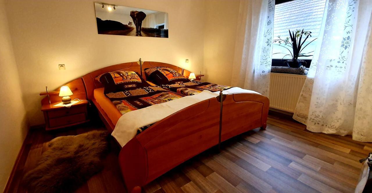 Karibu Apartment Tiefenthal ภายนอก รูปภาพ