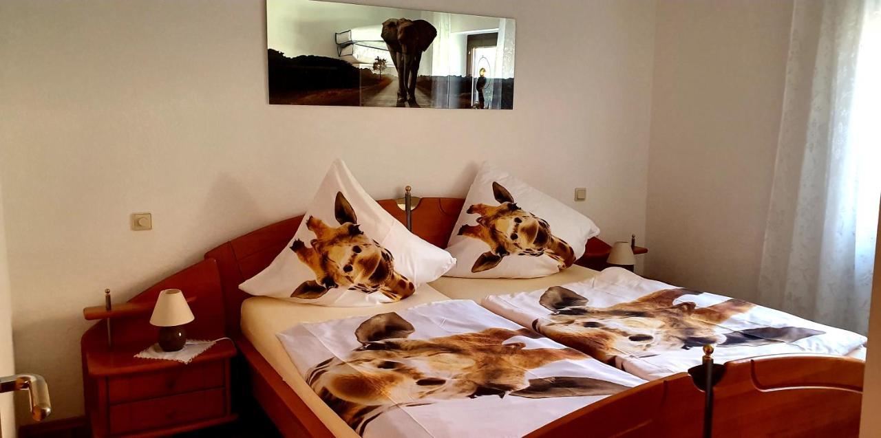 Karibu Apartment Tiefenthal ภายนอก รูปภาพ